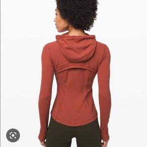 Nulu define jacket